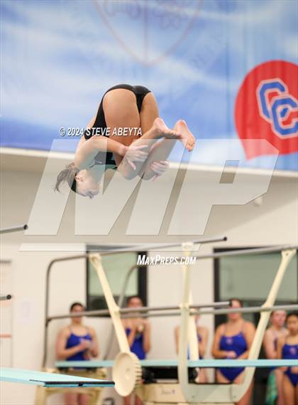 Thumbnail 2 in Regis Jesuit @ Cherry Creek photogallery.