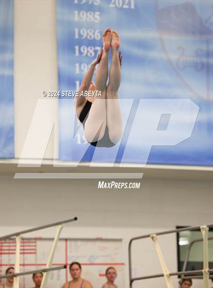 Thumbnail 2 in Regis Jesuit @ Cherry Creek photogallery.