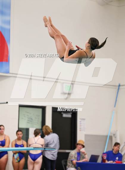 Thumbnail 2 in Regis Jesuit @ Cherry Creek photogallery.