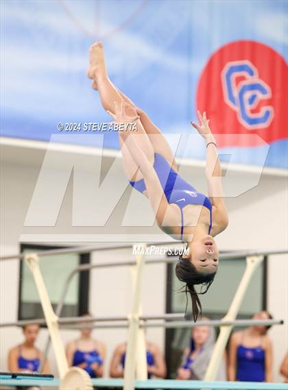 Thumbnail 3 in Regis Jesuit @ Cherry Creek photogallery.