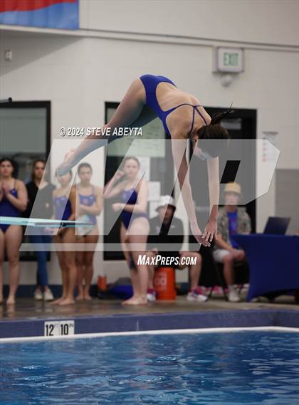 Thumbnail 1 in Regis Jesuit @ Cherry Creek photogallery.