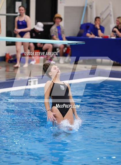 Thumbnail 1 in Regis Jesuit @ Cherry Creek photogallery.