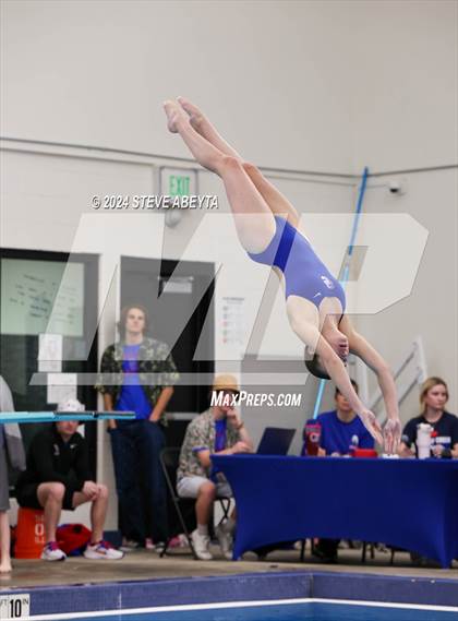 Thumbnail 3 in Regis Jesuit @ Cherry Creek photogallery.