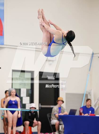Thumbnail 2 in Regis Jesuit @ Cherry Creek photogallery.