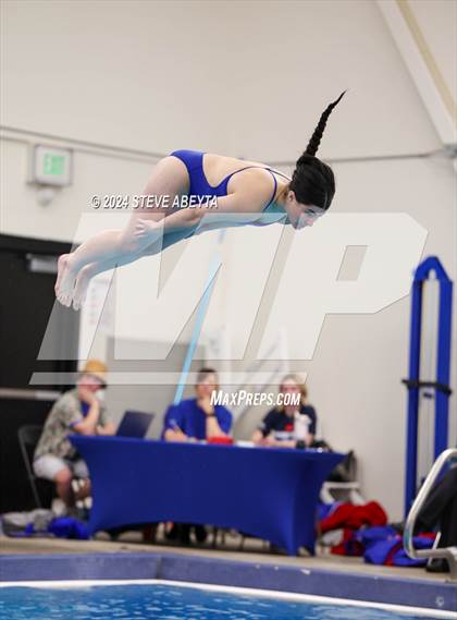 Thumbnail 3 in Regis Jesuit @ Cherry Creek photogallery.