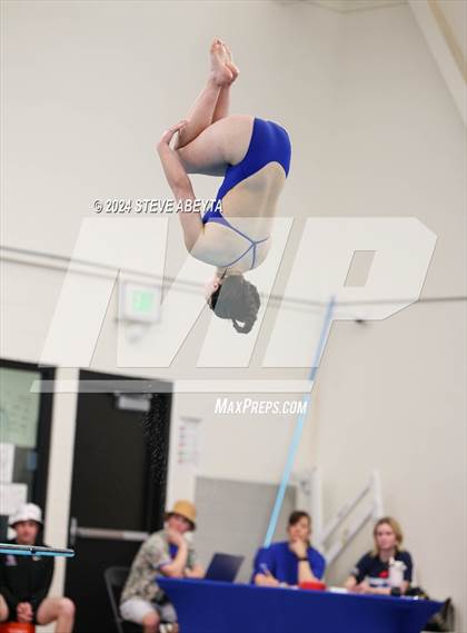 Thumbnail 2 in Regis Jesuit @ Cherry Creek photogallery.