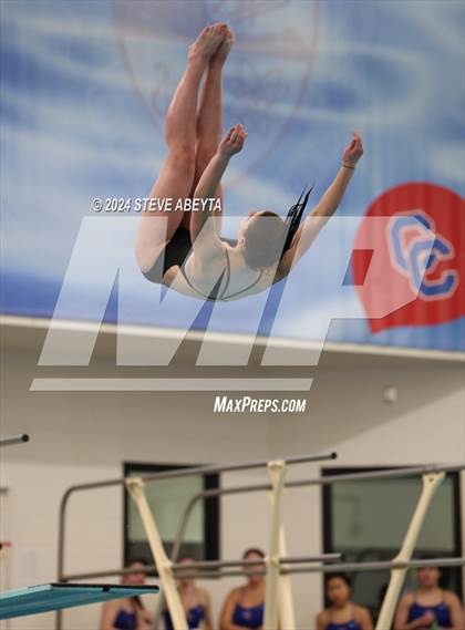 Thumbnail 1 in Regis Jesuit @ Cherry Creek photogallery.