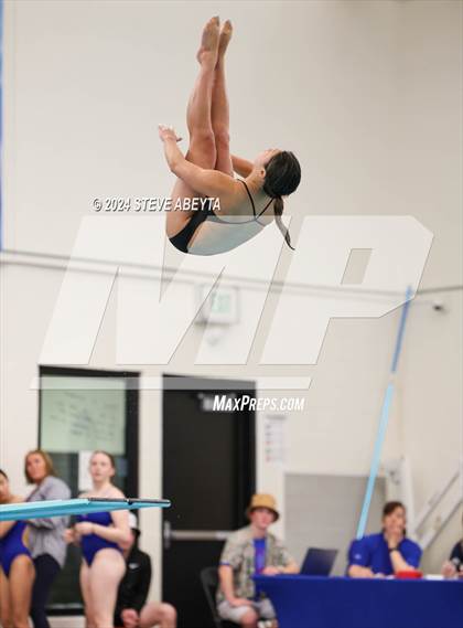 Thumbnail 3 in Regis Jesuit @ Cherry Creek photogallery.