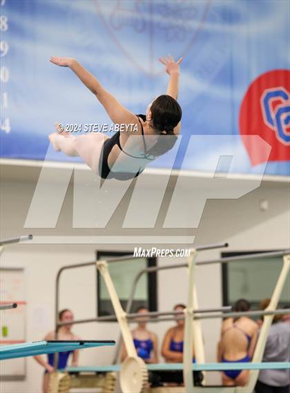 Thumbnail 2 in Regis Jesuit @ Cherry Creek photogallery.