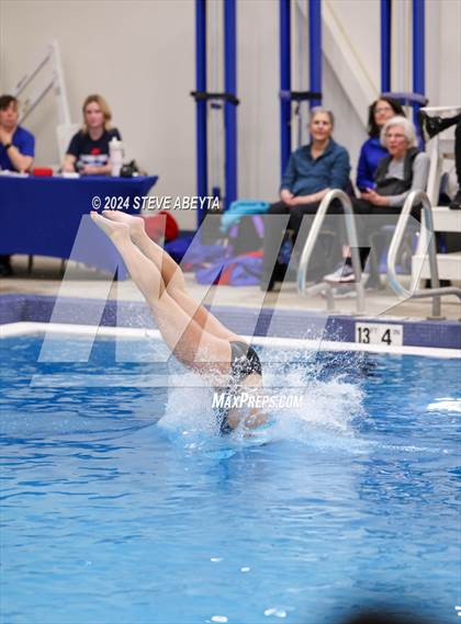 Thumbnail 2 in Regis Jesuit @ Cherry Creek photogallery.