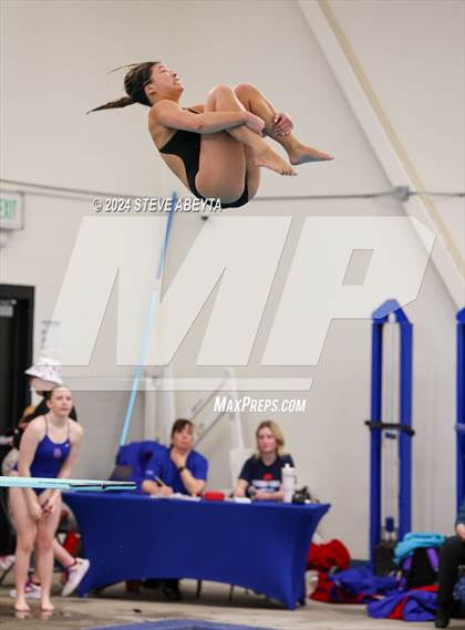Thumbnail 3 in Regis Jesuit @ Cherry Creek photogallery.