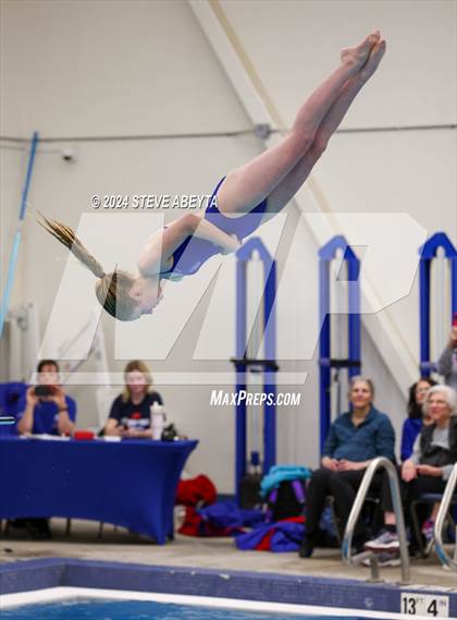 Thumbnail 3 in Regis Jesuit @ Cherry Creek photogallery.