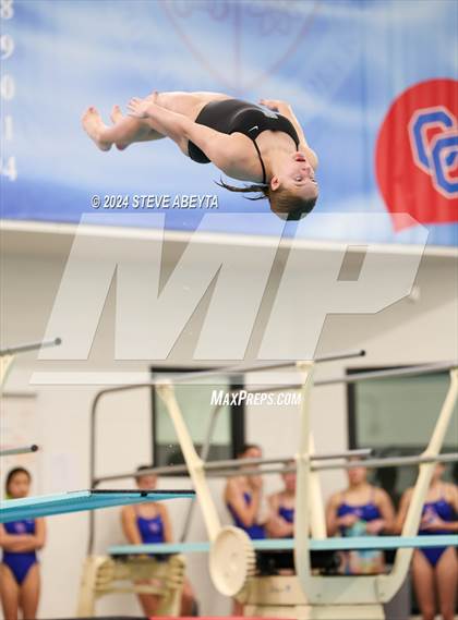 Thumbnail 1 in Regis Jesuit @ Cherry Creek photogallery.