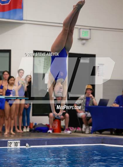 Thumbnail 1 in Regis Jesuit @ Cherry Creek photogallery.