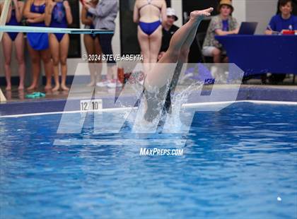 Thumbnail 2 in Regis Jesuit @ Cherry Creek photogallery.