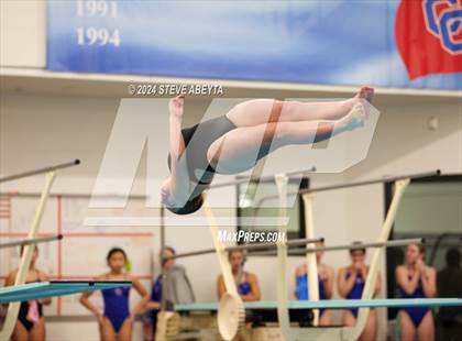 Thumbnail 2 in Regis Jesuit @ Cherry Creek photogallery.