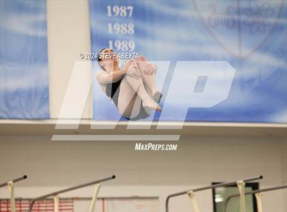 Thumbnail 3 in Regis Jesuit @ Cherry Creek photogallery.