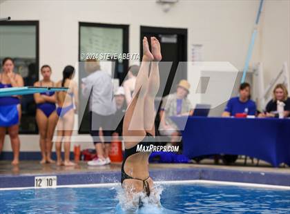 Thumbnail 2 in Regis Jesuit @ Cherry Creek photogallery.