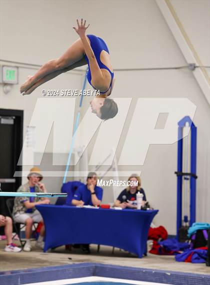Thumbnail 2 in Regis Jesuit @ Cherry Creek photogallery.