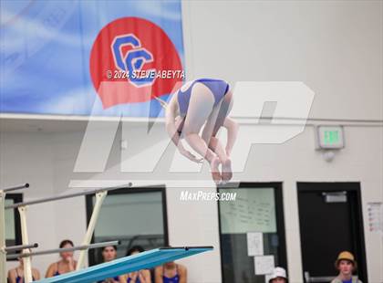 Thumbnail 3 in Regis Jesuit @ Cherry Creek photogallery.