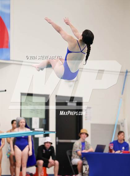 Thumbnail 1 in Regis Jesuit @ Cherry Creek photogallery.