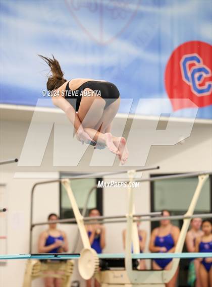 Thumbnail 3 in Regis Jesuit @ Cherry Creek photogallery.