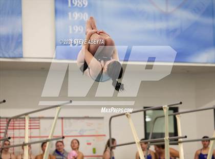 Thumbnail 3 in Regis Jesuit @ Cherry Creek photogallery.
