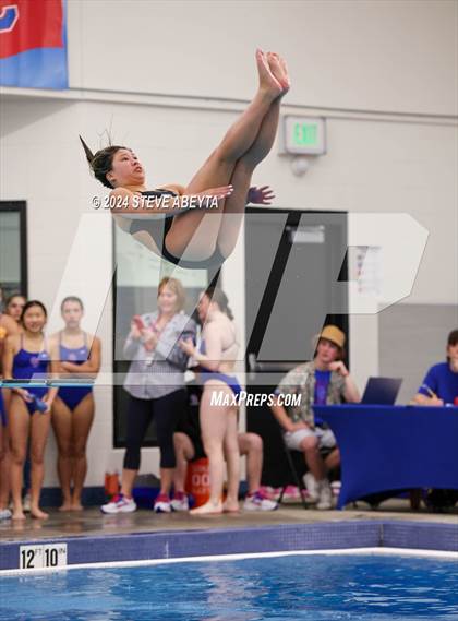 Thumbnail 2 in Regis Jesuit @ Cherry Creek photogallery.