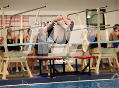 Thumbnail 2 in Regis Jesuit @ Cherry Creek photogallery.