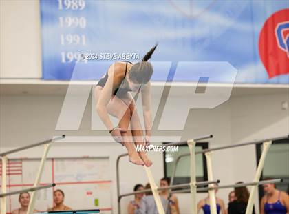Thumbnail 2 in Regis Jesuit @ Cherry Creek photogallery.