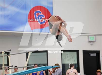 Thumbnail 3 in Regis Jesuit @ Cherry Creek photogallery.