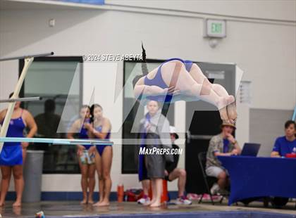 Thumbnail 1 in Regis Jesuit @ Cherry Creek photogallery.