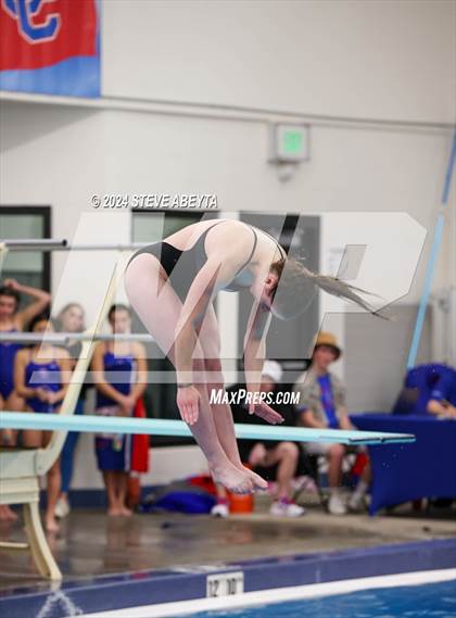 Thumbnail 3 in Regis Jesuit @ Cherry Creek photogallery.