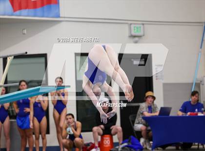 Thumbnail 3 in Regis Jesuit @ Cherry Creek photogallery.