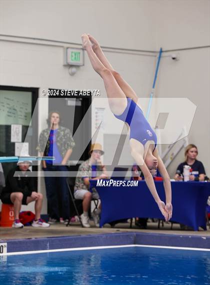Thumbnail 1 in Regis Jesuit @ Cherry Creek photogallery.