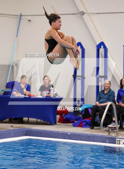 Thumbnail 3 in Regis Jesuit @ Cherry Creek photogallery.