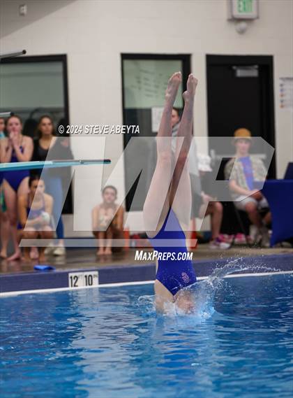 Thumbnail 3 in Regis Jesuit @ Cherry Creek photogallery.