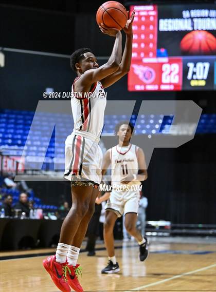 Thumbnail 3 in Ellison vs. Port Arthur Memorial (UIL Basketball 5A Region III Semifinal) photogallery.
