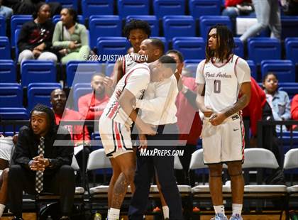 Thumbnail 3 in Ellison vs. Port Arthur Memorial (UIL Basketball 5A Region III Semifinal) photogallery.