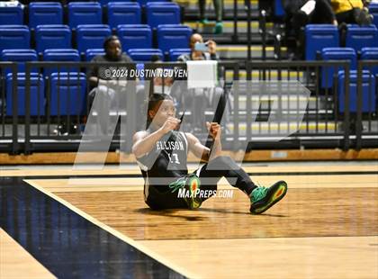 Thumbnail 1 in Ellison vs. Port Arthur Memorial (UIL Basketball 5A Region III Semifinal) photogallery.