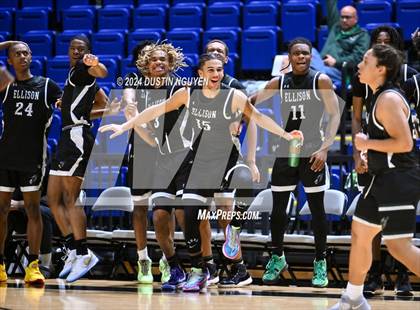 Thumbnail 2 in Ellison vs. Port Arthur Memorial (UIL Basketball 5A Region III Semifinal) photogallery.