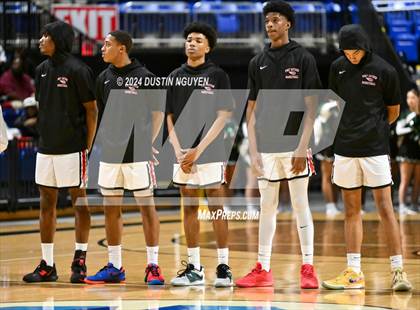 Thumbnail 2 in Ellison vs. Port Arthur Memorial (UIL Basketball 5A Region III Semifinal) photogallery.
