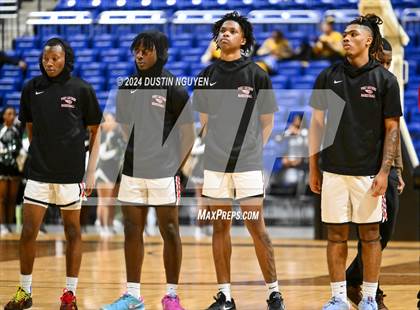 Thumbnail 2 in Ellison vs. Port Arthur Memorial (UIL Basketball 5A Region III Semifinal) photogallery.
