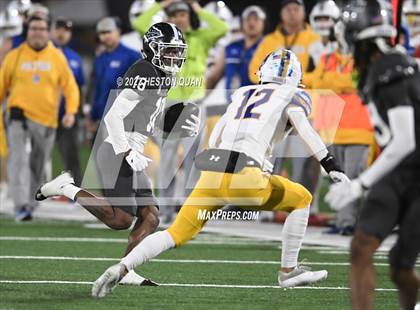 Thumbnail 1 in St. John Bosco vs. Serra (CIF State Open Final) photogallery.