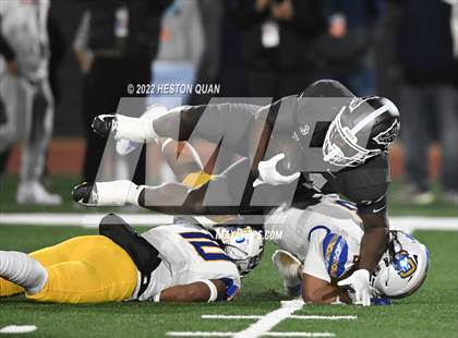 Thumbnail 2 in St. John Bosco vs. Serra (CIF State Open Final) photogallery.
