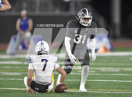 Thumbnail 2 in St. John Bosco vs. Serra (CIF State Open Final) photogallery.