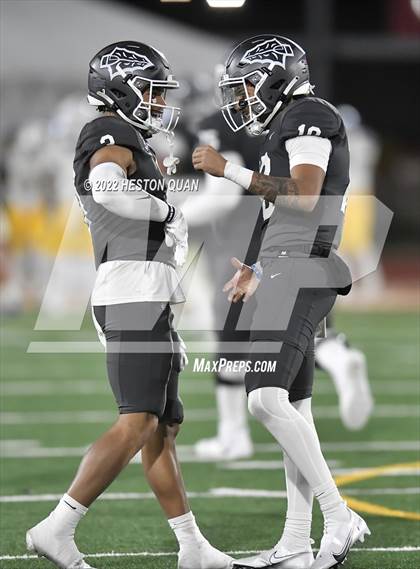Thumbnail 1 in St. John Bosco vs. Serra (CIF State Open Final) photogallery.
