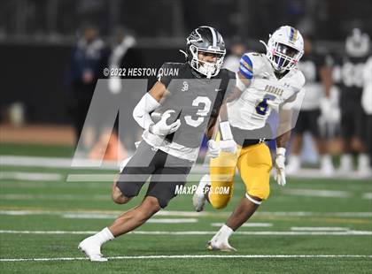 Thumbnail 1 in St. John Bosco vs. Serra (CIF State Open Final) photogallery.