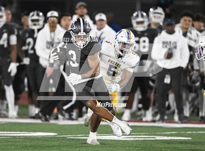 Thumbnail 3 in St. John Bosco vs. Serra (CIF State Open Final) photogallery.