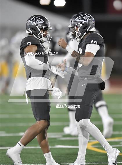 Thumbnail 3 in St. John Bosco vs. Serra (CIF State Open Final) photogallery.